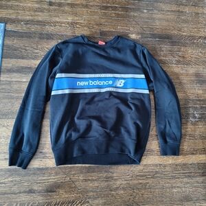 New Balance Men's Black and Blue Crewneck Sweater